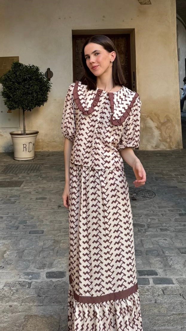 Conjunto Elena Marrón