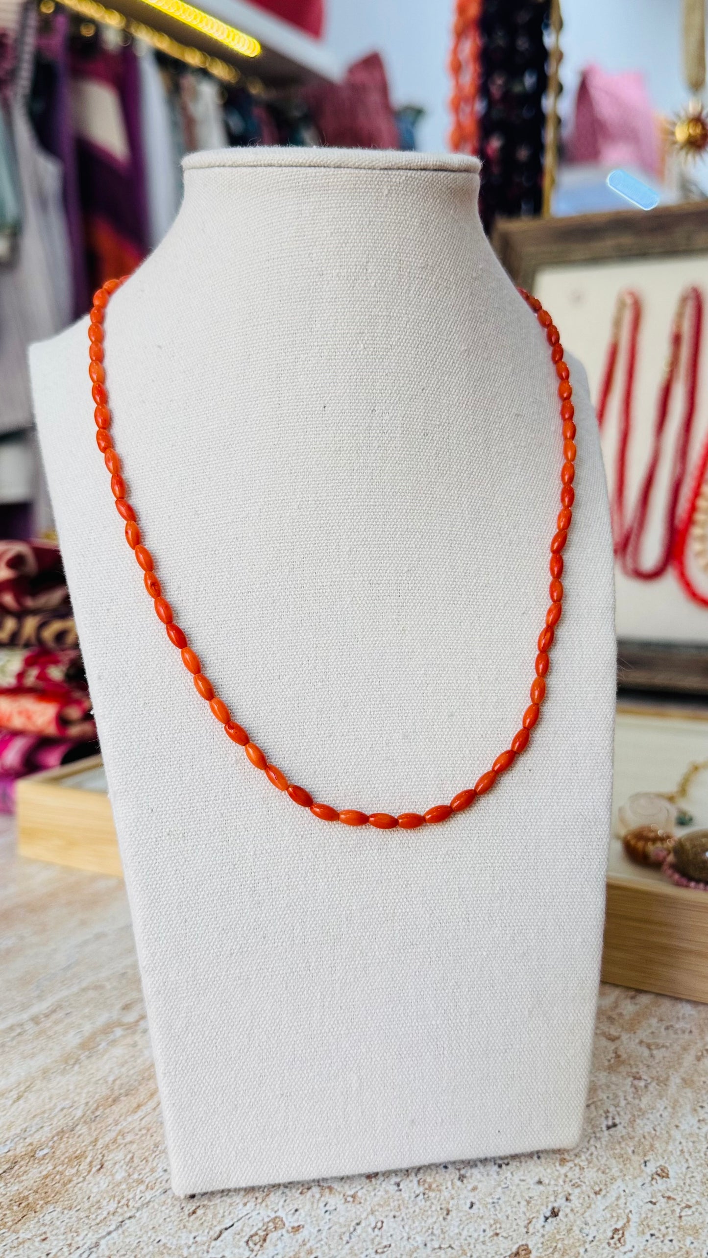 Collar coral