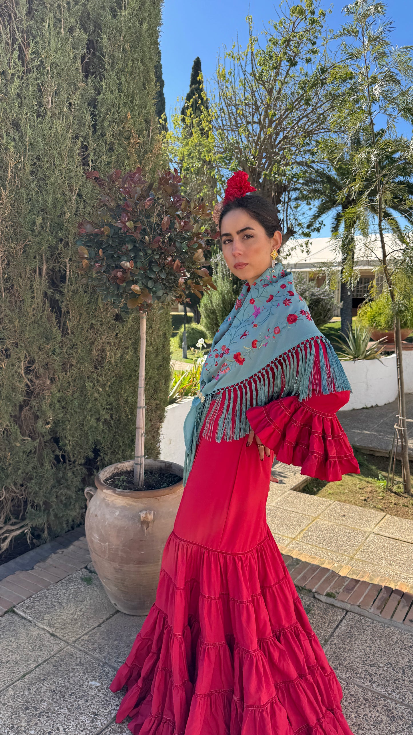 TRAJE VÁZQUEZ ROJO