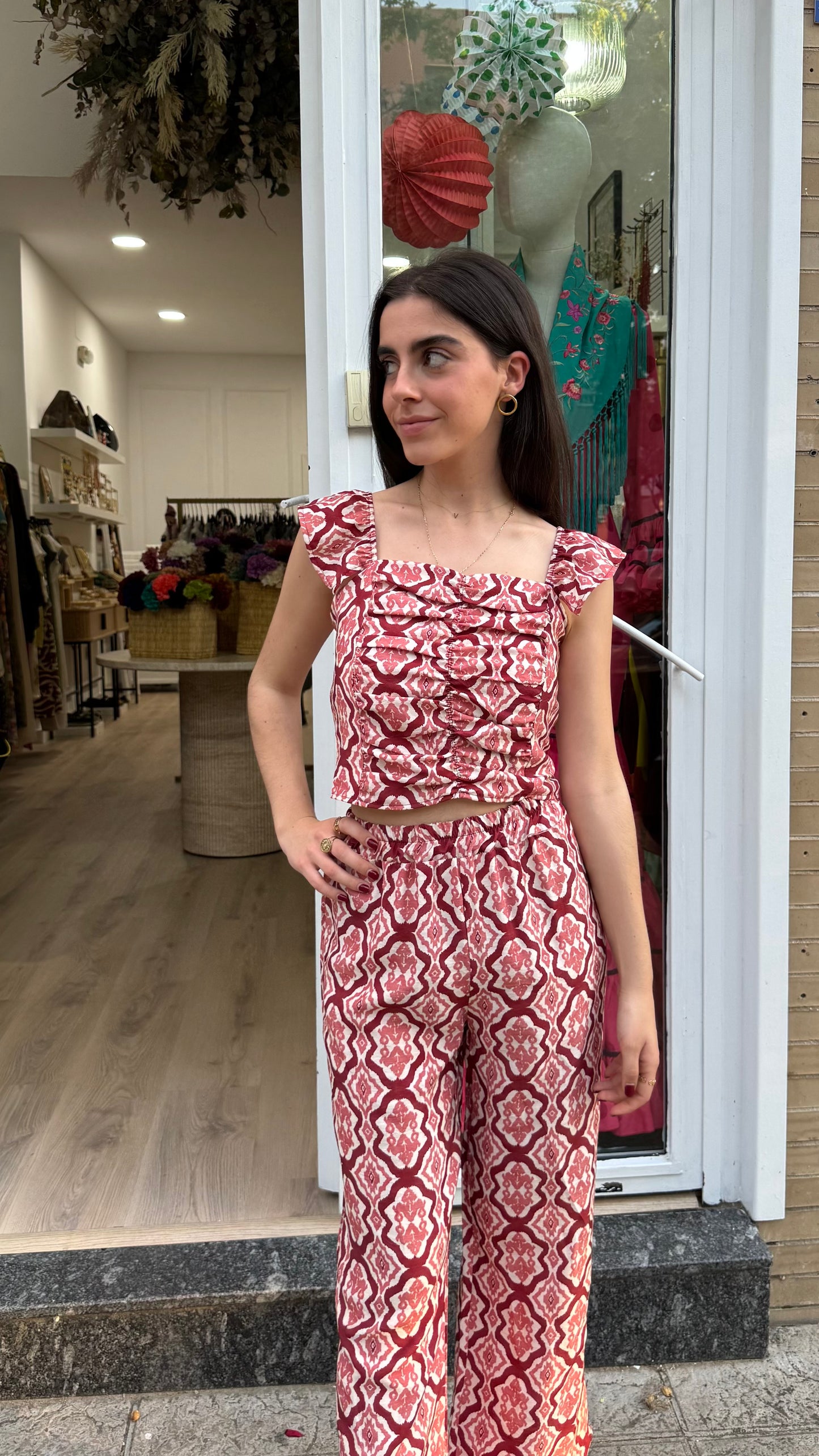Conjunto Balí rojo y rosa