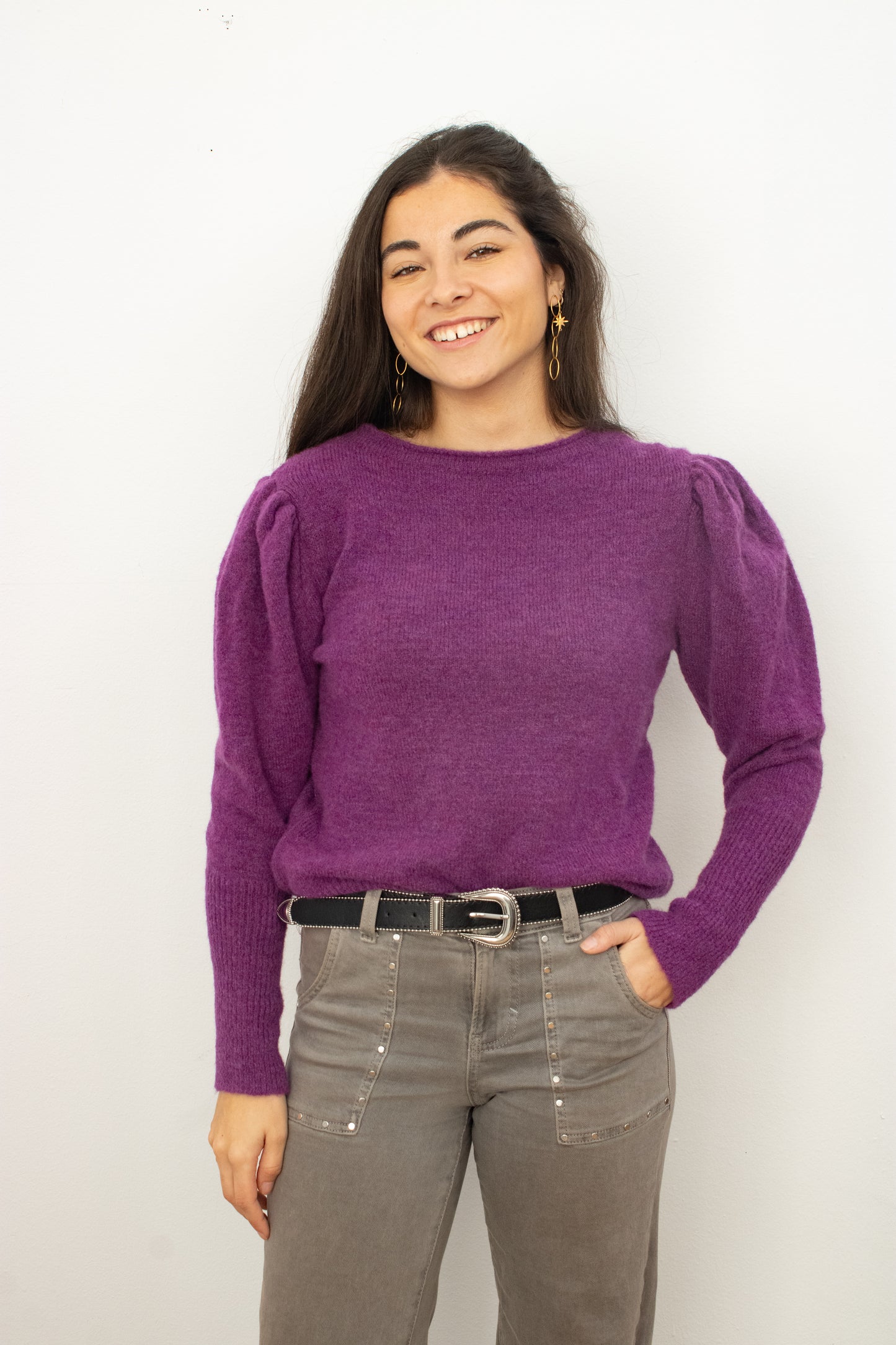 Jersey púrpurada manga abullonada
