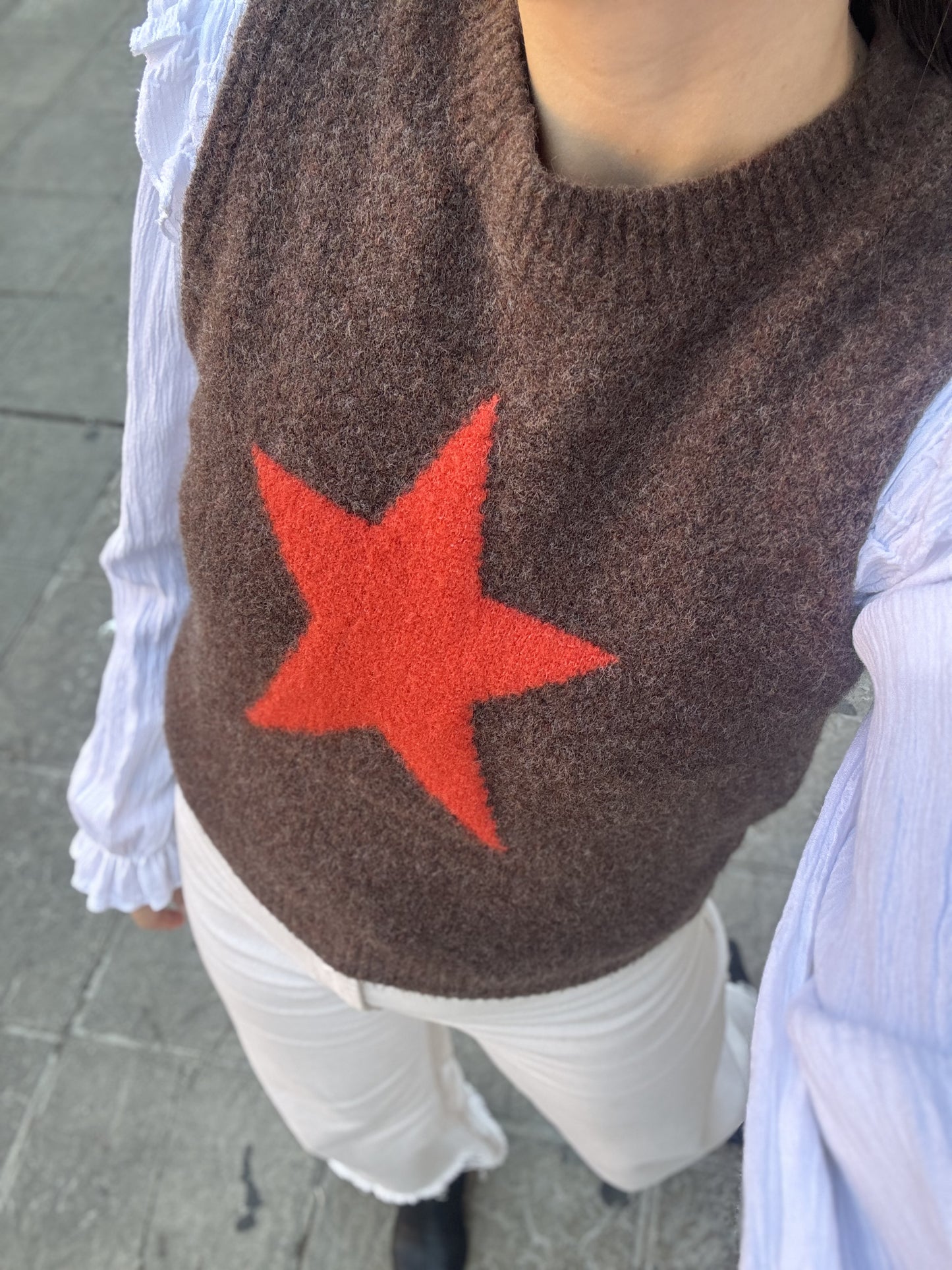 Chaleco estrella marrón