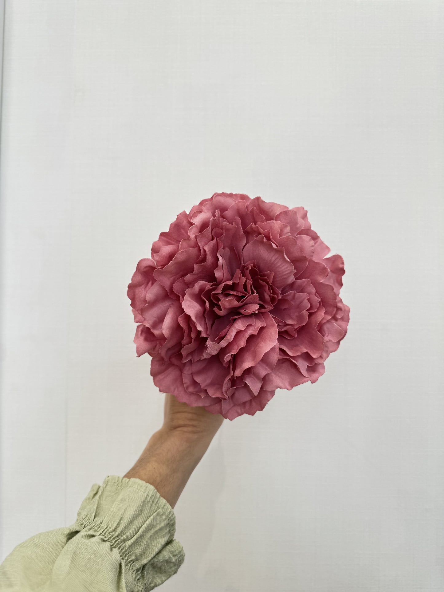 Peonía grande rosa maquillaje