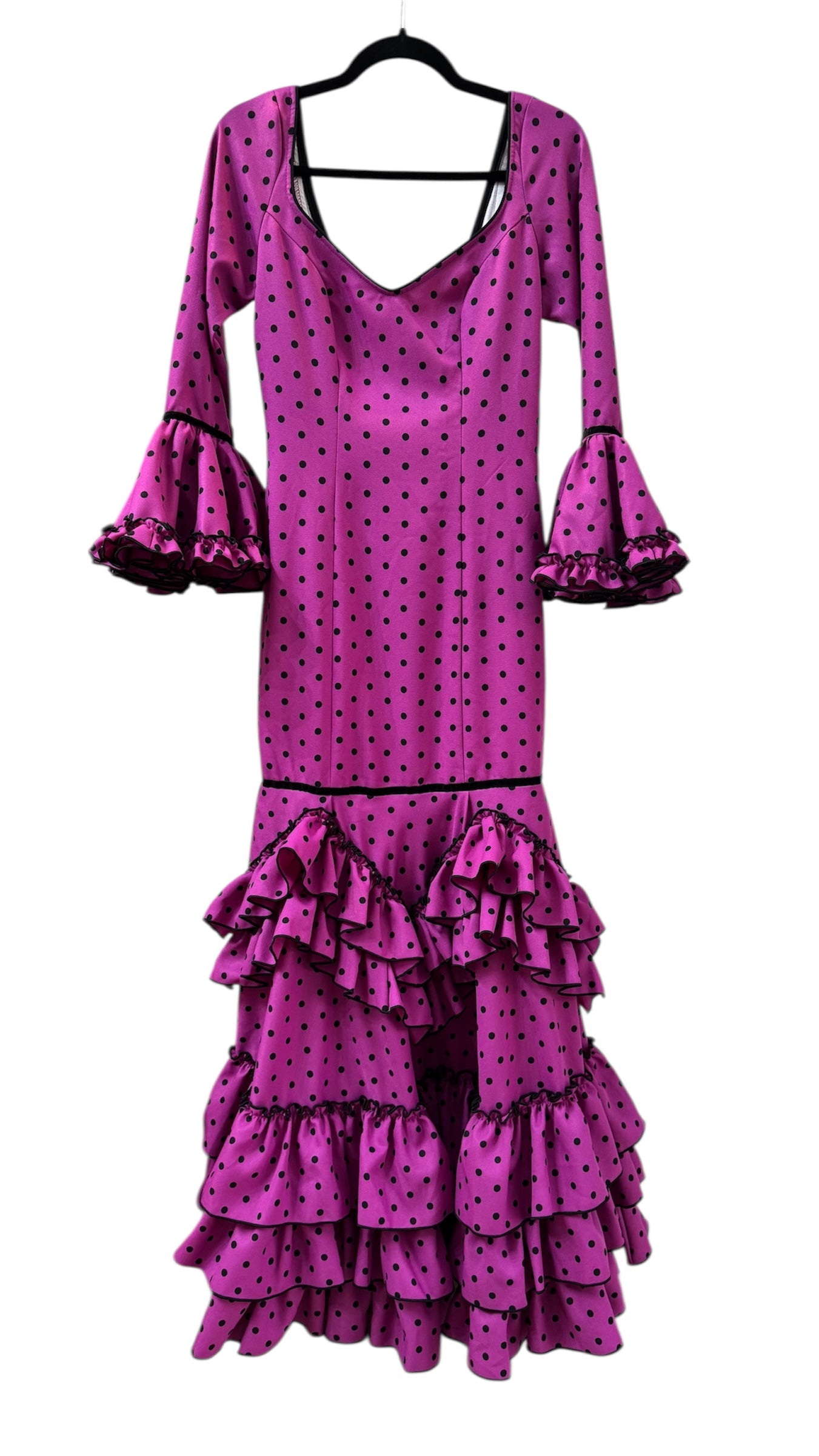 Traje Lucía fucsia lunares negros