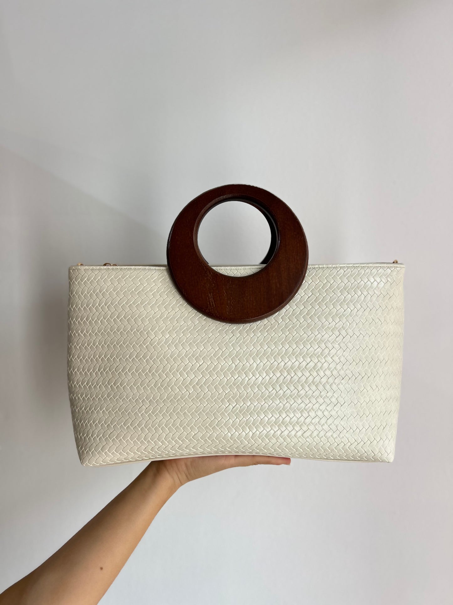 Bolso asa madera beige