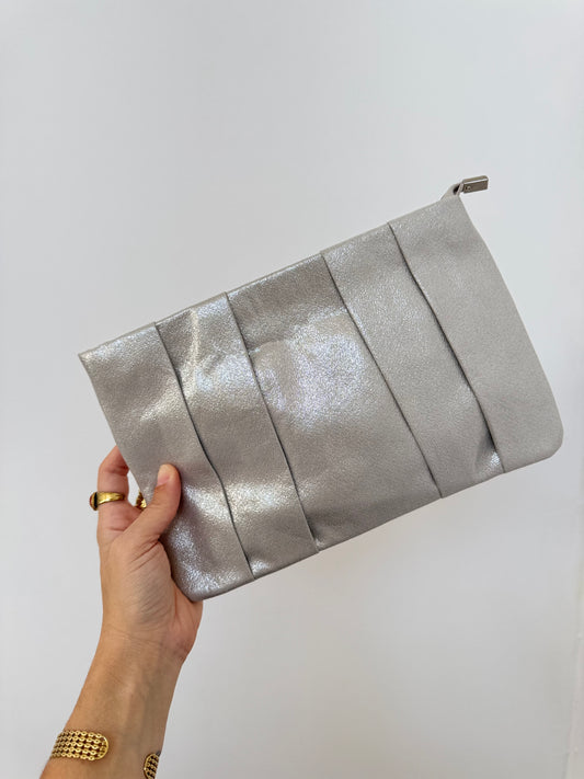 Cartera dorada