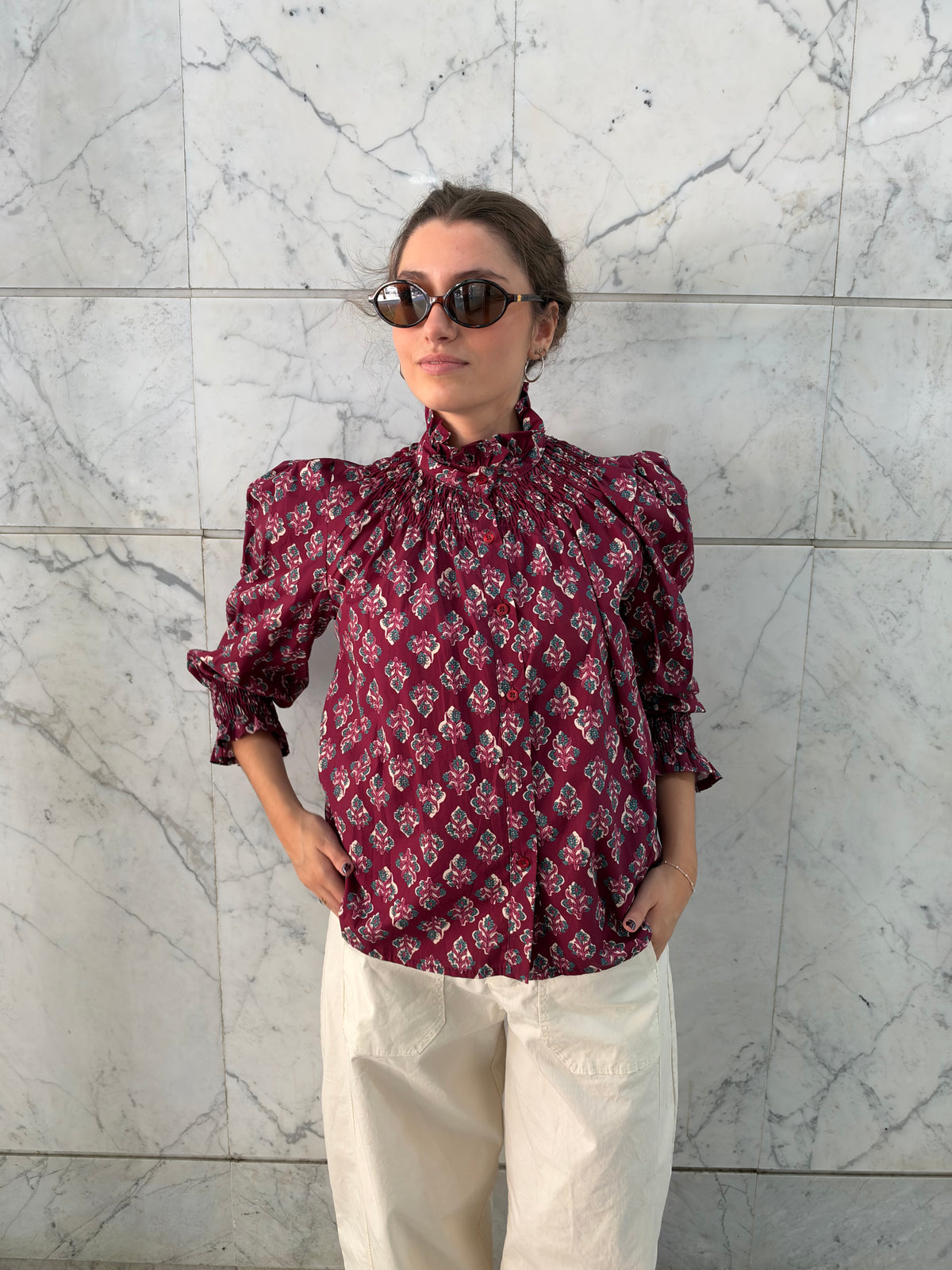 BLUSA MANGA ABULLONADA