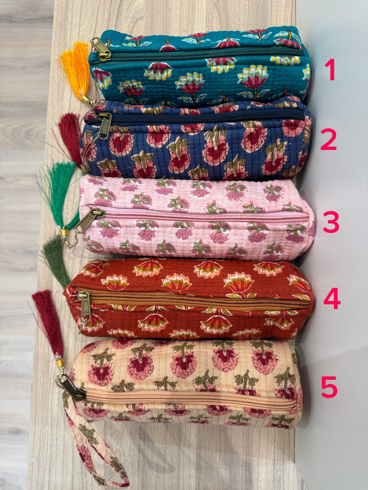 ESTUCHES