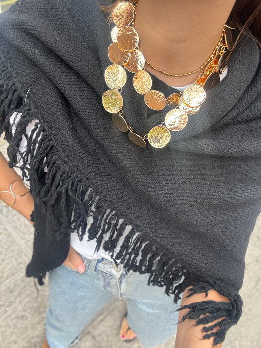 Poncho negro