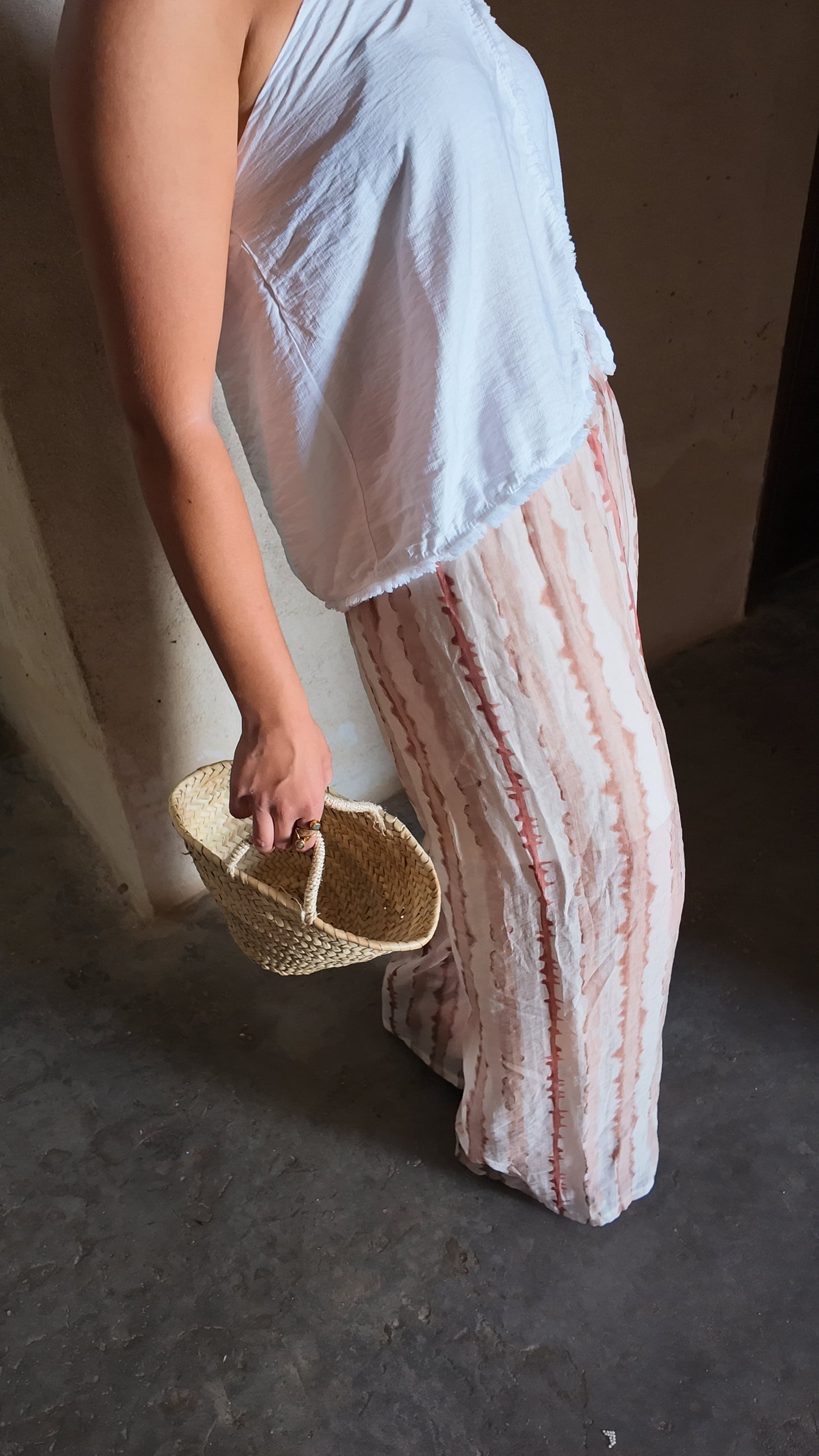 PANTALÓN MANGO BEIGE