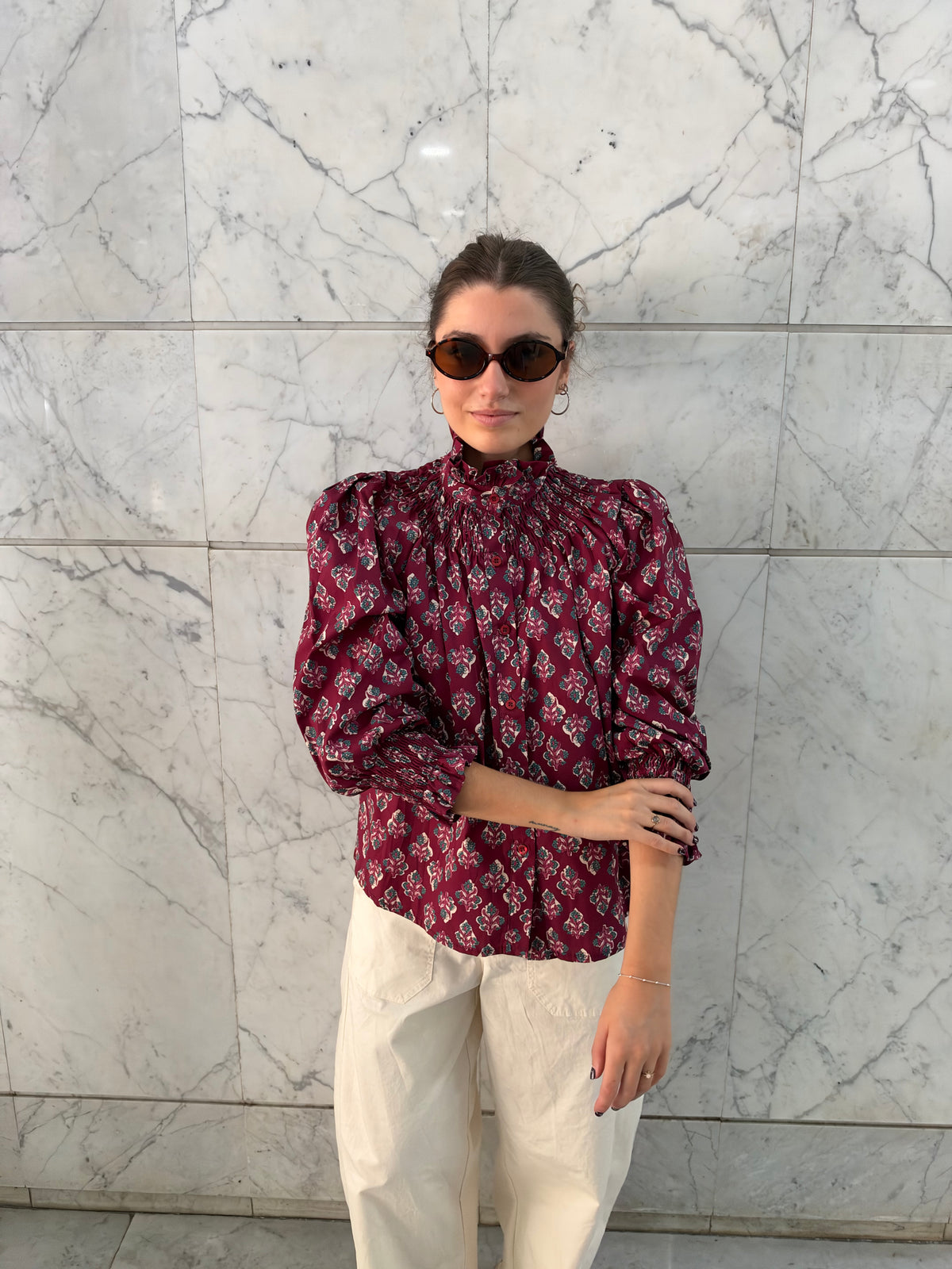 BLUSA MANGA ABULLONADA