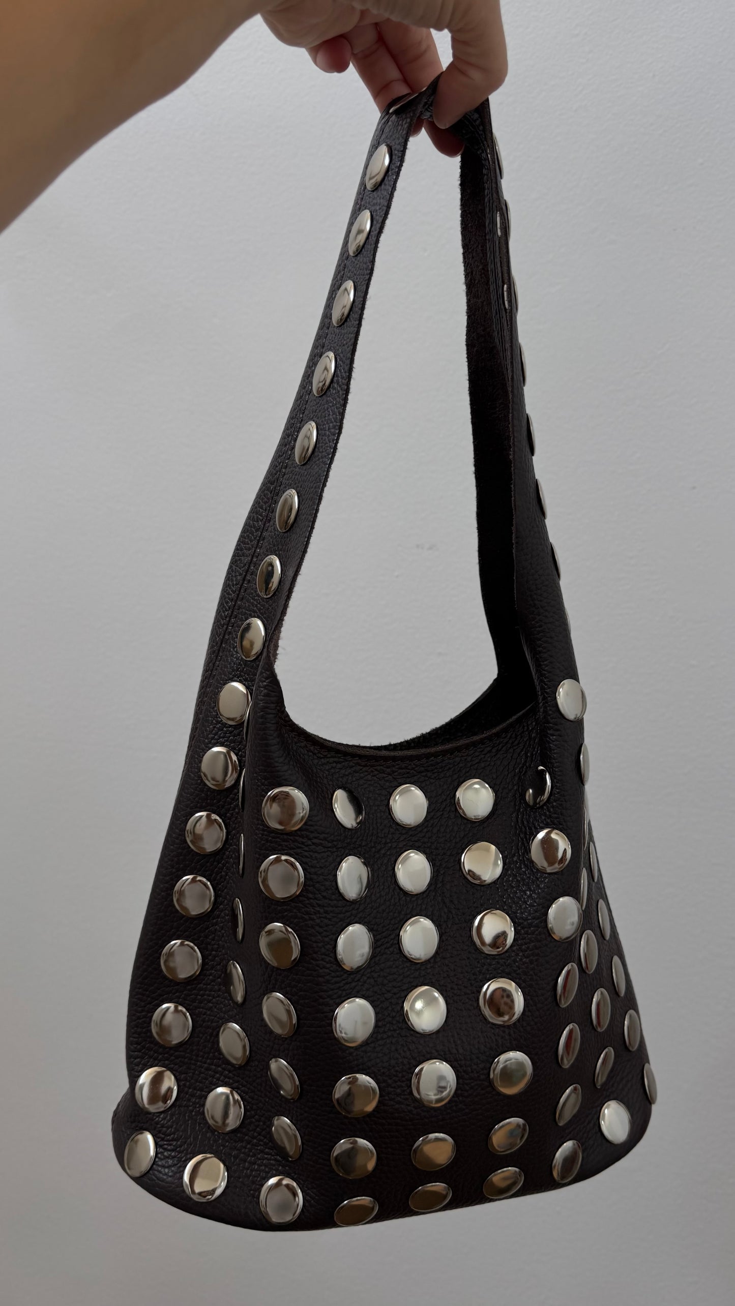 Bolso tachuelas