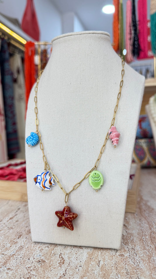 Collar peces