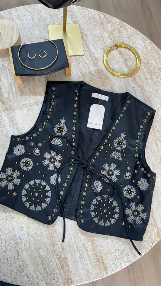 Chaleco tachuelas negro