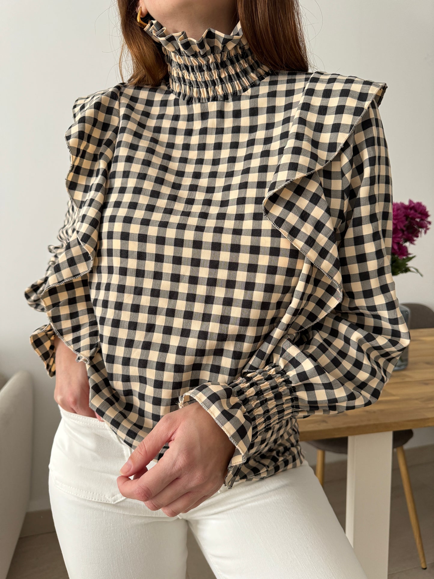 Blusa Vichy volantes