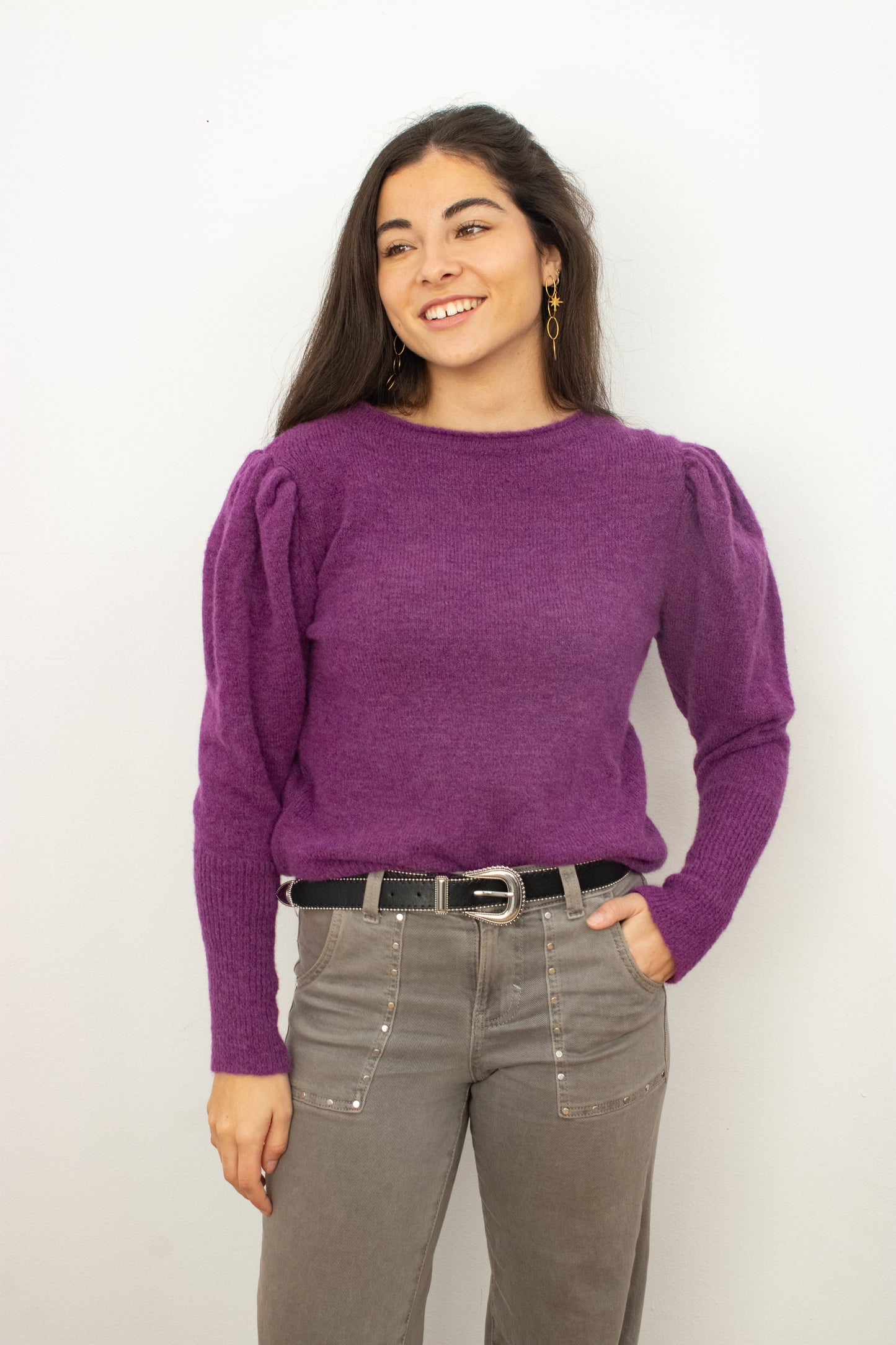 Jersey púrpurada manga abullonada
