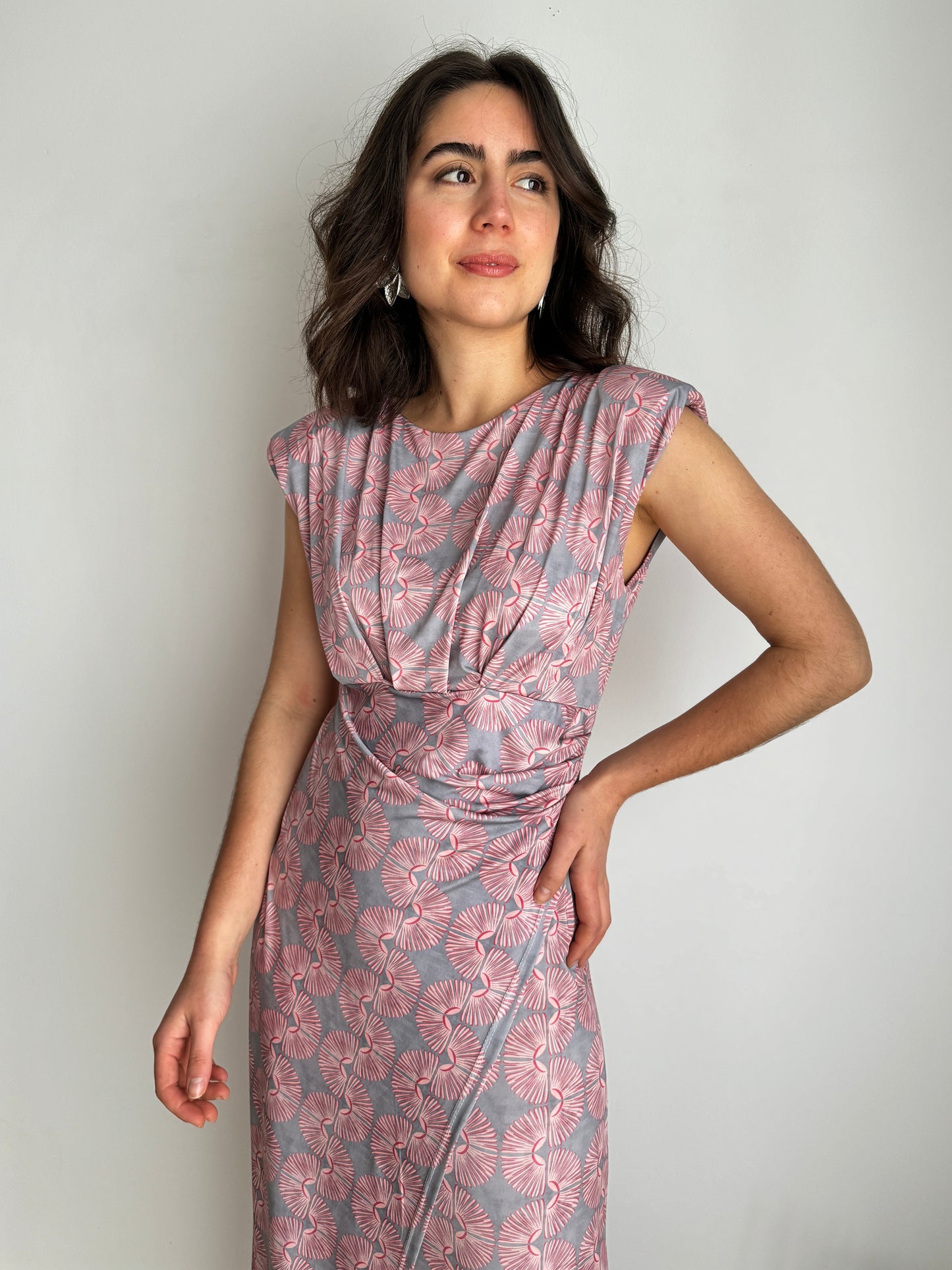 Vestido Coliza gris y rosa