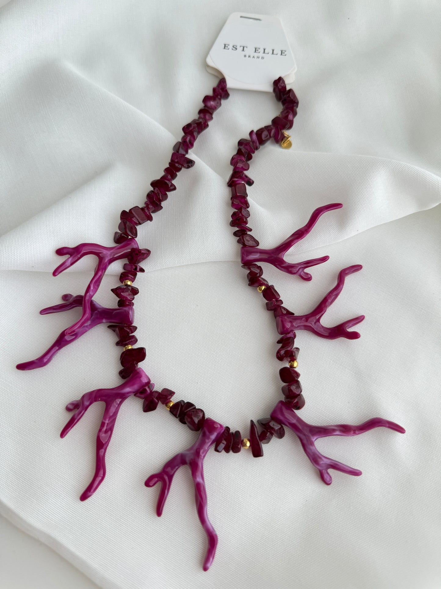 Collar morado coral