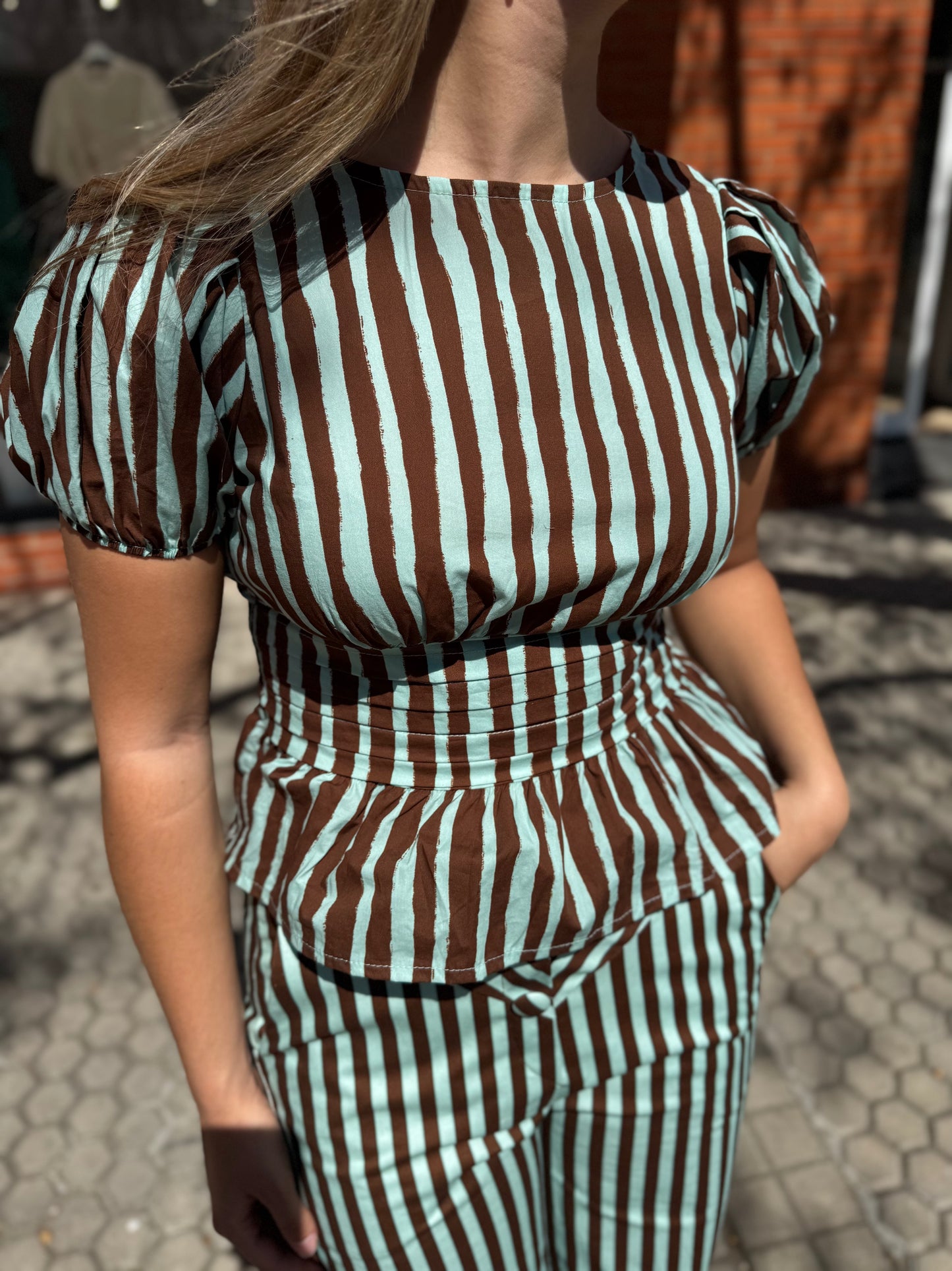 Blusa Turquesa y Marrón