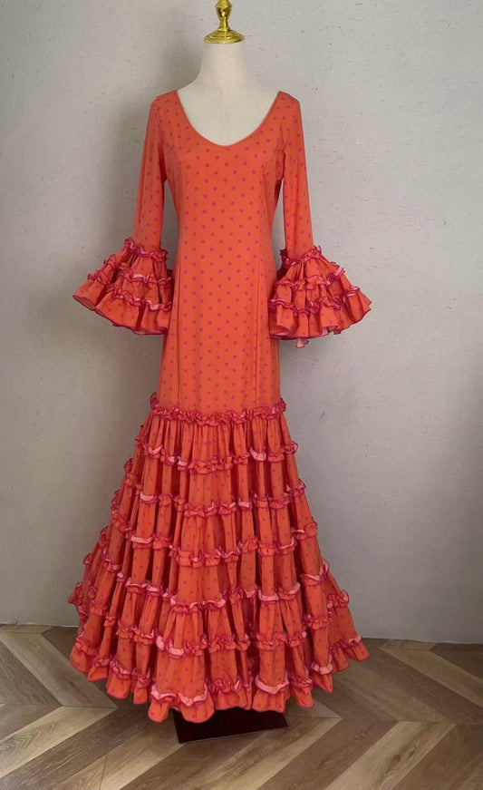 Traje Suárez naranja lunar rosa